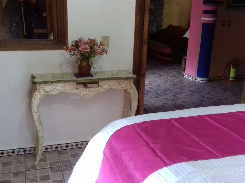 Hotel Tierra Maya ซานกริสโตบัล เด ลาสกาซาส ภายนอก รูปภาพ